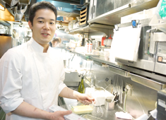 Restaurant & Bar MASQ／株式会社Gコンセプト 求人 賞与年2回はしっかり支給。週休2日と有給（初年度10日）は全スタッフがほぼ完全取得。家族をお持ちの方も安心です。