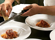ITALIAN RESTAURANT Orizzonte（オリゾンテ）／千葉県レクリエーション都市開発株式会社 求人 あなたの経験に応じて、パスタ場やメイン、前菜などをお任せしていきます！