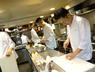 「並木橋 なかむら」「味のなかむら」「六本木 蕎麦前 山都」、他 求人