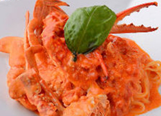 Pizzeria Cucina NAPRIMO（ピッツェリア クッチーナ ナプリモ） 求人 ピッツァだけではなく、前菜やパスタ、メインのお料理なども豊富！イタリアンでの調理経験も活かせますよ！