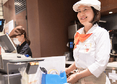 株式会社バンデロール（BANDEROLE .Inc） 求人 年齢不問。パンづくり以外に、販売や店長経験も活かすことができます。