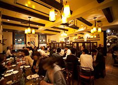 株式会社コンセプション 求人 カンパニオの店内！今後もお客様、スタッフ共に笑顔になれる店舗創りを進めていきます！