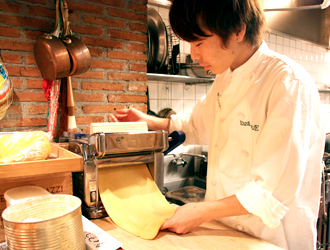 TRATTORIA ESSE DUE／PIZZERIA ESSE DUE 求人