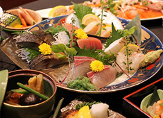 築地 味の浜藤 醍醐味／味の浜藤 株式会社 求人 業態問わずに接客経験がある方は大歓迎！食を通じてお客様を喜ばすことへ真剣になれる環境です。