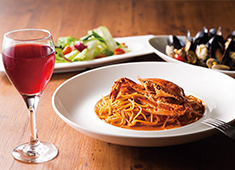 TAPAS＆TAPAS（タパス＆タパス）／株式会社 ジャパンフードシステムズ 求人 今後も「働く環境が、今までよりも良くなった。」そう思える会社へと歩みを進めていきます。