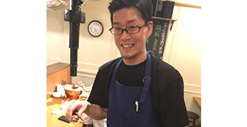 炭火焼まるは 求人