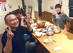 炭火焼まるは 求人 年令・前職経験含め様々。飲食業界の経験がある方はもちろん優遇！できる方には、店舗責任者としての業務もお任せします！