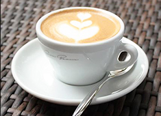 SNOW BEANS COFFEE（スノービーンズコーヒー）／株式会社S・B・O 求人 バリスタグランプリにて入賞を果たしたスタッフは23才！年令や前職経験ではなく、当社入社後の頑張りで上を目指せる！