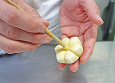 和菓子 大吾（だいご） 求人 和菓子ならではの、技術・知識を身に付けませんか？未経験からでもしっかりとお教えしていきます！