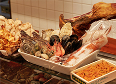 Marisqueria EL Pulpo（マスケリア エル プルポ）／ASADOR EL BUEY（アサドール エル ブエイ） 求人 鮮度に徹底してこだわり、ほかのバルとは格の違う魚介料理を提供するエルプルポ