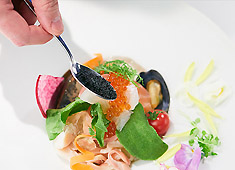 Restaurant&Bar Rooop（レストラン&バー ループ）／株式会社 ビッグバン東京 求人 スタッフが一つのチームとなって動き出すお店です！ワクワク感を持って働けるような雰囲気でお待ちしています！