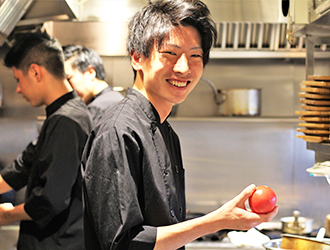 株式会社カステリーナ／OSTERIA CASTELLINA／trattoria bar Carina carina 求人