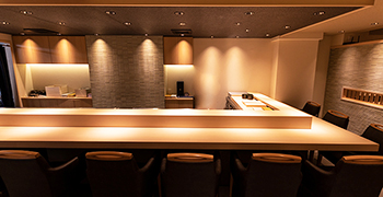 「鮨 青海（おうみ）」「鮨 天海（あまみ）」「赤坂 鮨葵」、他 求人