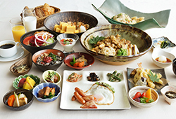 十十六（そとろく）／Stillfoods inc. 求人 幅広い業務をお任せしますので、料理をするのが好きな方や探求心旺盛な方も満足できる職場です。
