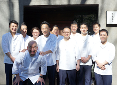「並木橋 なかむら」「味のなかむら」「蕎麦前 山都」、他 求人 【麻布笄町 味のなかむら】広尾
70席　客単価8500円
美味しさ楽しさにマジメな個性派和食店ばかりです！