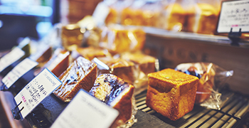 TINY BREAD&CAKE 求人