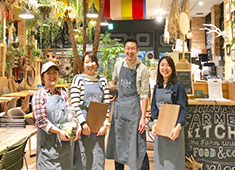 FARMER'S KITCHEN／株式会社ユニバーサル園芸社 求人 20代、30代の若手も活躍中！ぐんぐん成長できる環境です！