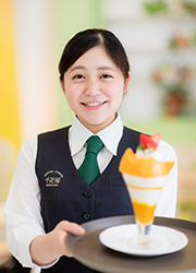 千疋屋フルーツパーラー／株式会社京橋千疋屋 求人
