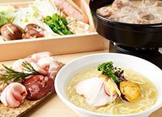 銀座 篝（かがり） 求人 アメリカの有名シェフが選んだ東京で食べたいラーメンに選出。ブルームバーグニュースにも掲載されています。