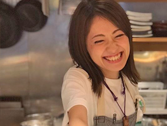 「炭火串焼 けむり」「魚きんめ」「和食ごしき」「鮨かんてら」／株式会社 けむり 求人