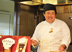 お茶の水　ホテルジュラク 求人 様々な経験を積むことが出来るから料理人として更に成長が見込めます。