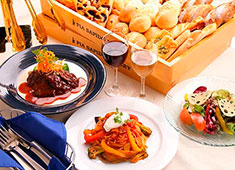 PIER THIRTY GROUP／ピアーサーティーグループ 求人 店舗で焼き上げるパンを提供する業態もあります。カフェやパティスリーを希望する方むけの業態もあります。
