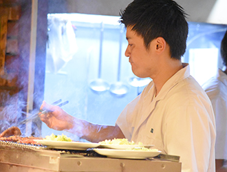 牛タン料理　閣／株式会社　閣 求人