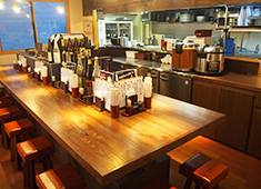 角打（かくうち）／株式会社サンケイ会館 求人 料理人が活躍するお店！新メニューの提案なども大歓迎です。