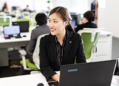 ペッパーランチ、他／株式会社ペッパーフードサービス 求人 女性も現場・本部問わず活躍中！※現場を経て本部への道もあり！詳細はお気軽にお問い合わせください。