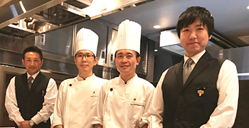YAKIYAKIさんの家-AKASAKA・YAKIYAKIさんの家-OMOTESANDO／株式会社 サイズフーズ 求人