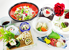 日本料理 深大寺 水神苑（すいじんえん）／武蔵野観光開発株式会社 求人 