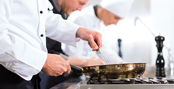 【特定非公開求人案件 S2-2】グルメキャリー人材紹介 求人