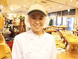 Boulangerie et Cafe Pere et Mere（ペル・エ・メル）／株式会社 三栄堂 求人