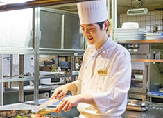 アパホテル（アパグループ） 求人 あなたの経験をぜひ当社で活かしてください！お客様の満足が私達の喜びです。