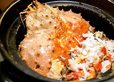うぶか 求人 料理を完成させるのは、ホールスタッフの説明や接客の部分。接客をすることで見えてくるものも確実にあるはずです！