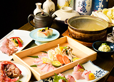 株式会社 FT・アンファング 求人 「ぞんぶん」の魚は全て市場直送。その中で鯛は特に新鮮で、天然の真鯛を使用しています。