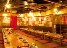 横浜 魚寅本店(オリエンタルグループ) 求人 横浜出身者大歓迎！横浜に根付いた飲食事業を展開する会社です。今後も新たなお店も一緒に作って行きましょう！