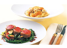 IL GHIOTTONE 求人 メニューはコース料理のみ。シェフ笹島が作りだす料理は「京都イタリアン」と呼ばれ、多くのお客様から愛されています。