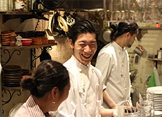 株式会社イーデザイン　※洋食部門募集 求人 繁盛はホスピタリティー、人間性重視！