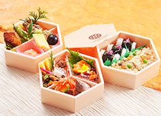株式会社すずや 求人 ▲「仕出し割烹 しげよし」
季節の食材を使用した和食の仕出し弁当が主体。まずは近隣の川崎エリアからスタート！