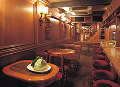 東京アカシア/新店準備室 求人 老舗洋食店である当店で、肩肘張らないであなたの力を試して欲しいです。
