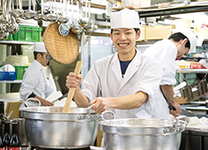 勝山企業株式会社 求人 若手にも多くのチャンスがあります！経験の浅い方もまずは面接でお話しましょう。