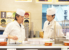 ABURI 百貫／株式会社 サイプレス 求人 江戸前仕込みのネタはもちろん、さらに手を加える「炙り寿司」がキー