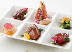 HOTEL THE KNOT YOKOHAMA／株式会社 ホスピタリティオペレーションズ 求人 数あるパーティーの中でも当ホテルの料理はお客様にとてもご好評をいただいております。