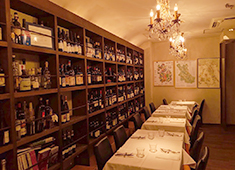 Enoteca D'oro 大手町店、他／株式会社メティウスフーズ 求人 落ち着いた雰囲気の中、本物の料理を1品に集中して提供しています。