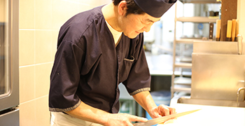 角打（かくうち）／株式会社サンケイ会館 求人