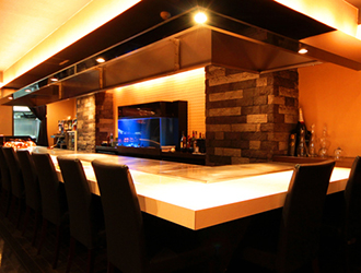 「神戸牛専門店 銀座 双葉」「鉄板焼き ステーキ 湛山」 求人