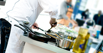 【特定非公開求人案件 S2-14】グルメキャリー人材紹介 求人