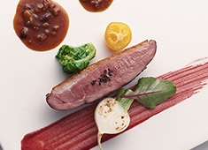 「MOTORA Italian restaurant」「NIHIRO」 求人 旬の食材を活かした体に優しい料理