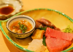 新橋 かま田 求人 厳選した素材を扱います。どこでも通用する和食の技術が身につきます。